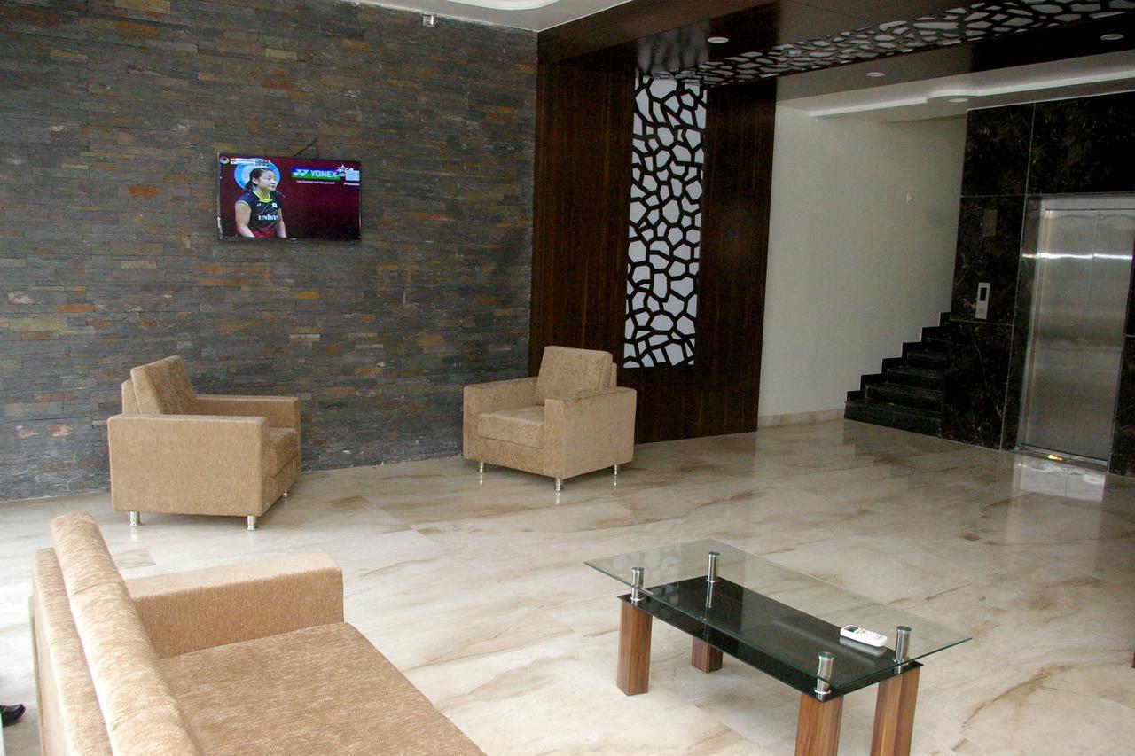Hotel Gulmohar Pride Ahmednagar Ngoại thất bức ảnh