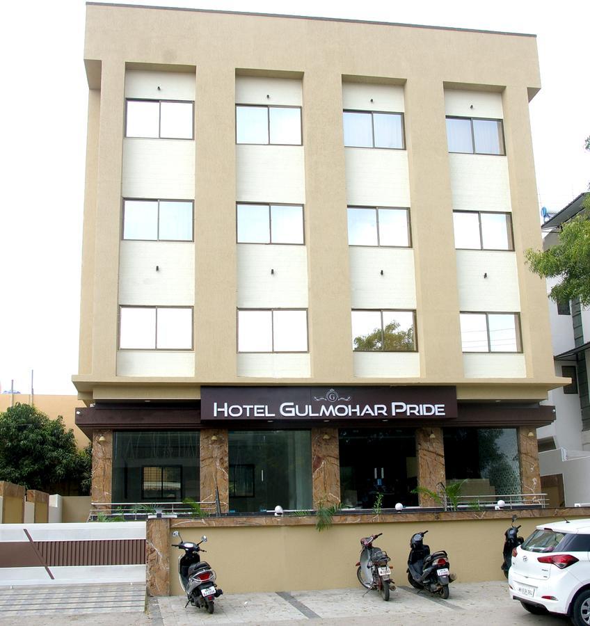 Hotel Gulmohar Pride Ahmednagar Ngoại thất bức ảnh